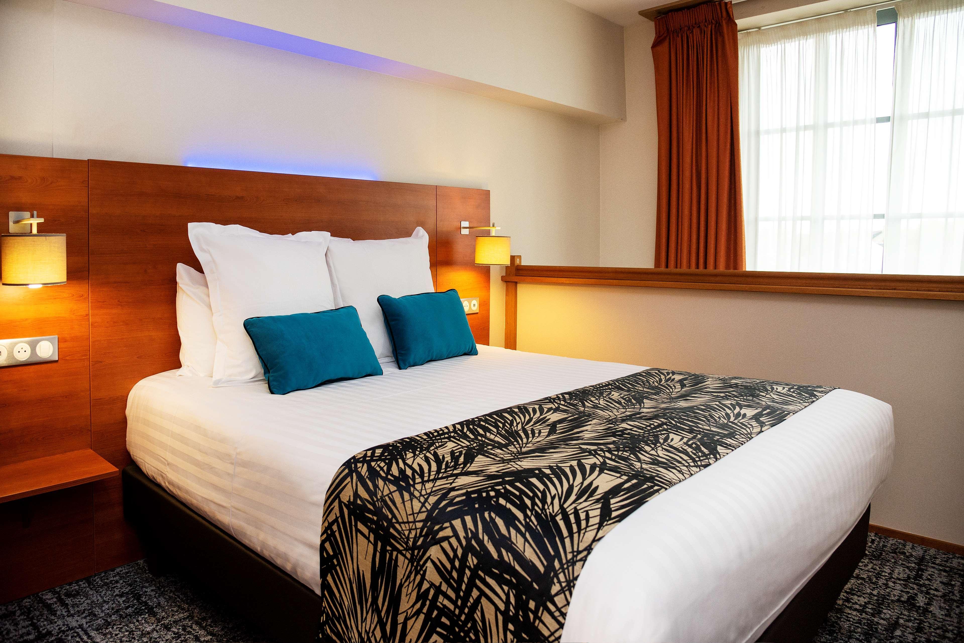 Best Western Plus Hotel Colbert Chateauroux Ngoại thất bức ảnh
