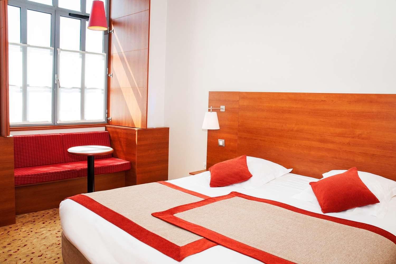 Best Western Plus Hotel Colbert Chateauroux Ngoại thất bức ảnh